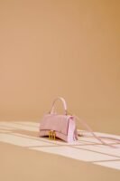 Amoura Luxe – Blush Pink