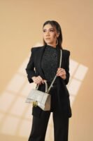 Amoura Luxe – Light Grey