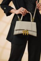 Amoura Luxe – Light Grey